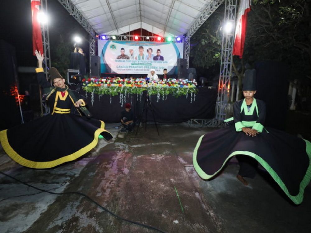 Kiyai Muda Ganjar Gelar Festival Tari Sufi di Kediri