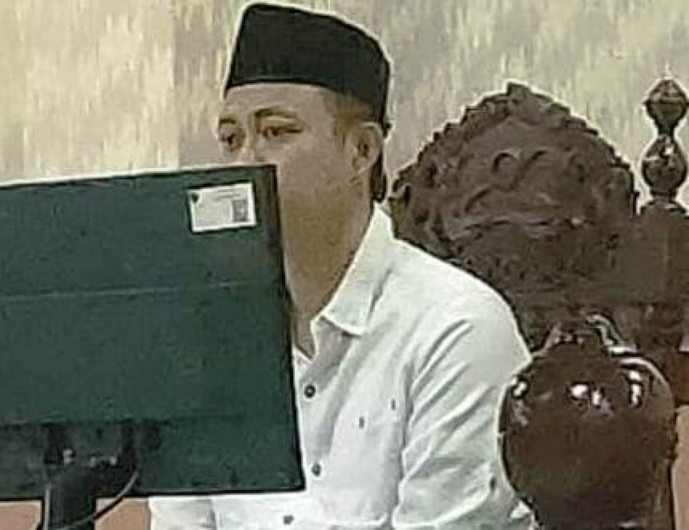 Egha Rodhu Hansyah Jalankan Bisnis Abal-abal