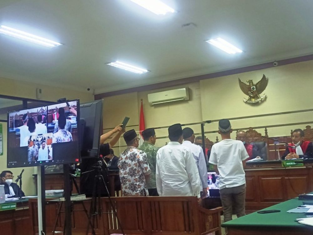 Pejabat DPUPKP Ponorogo Dituntut 6 Tahun 6 Bulan