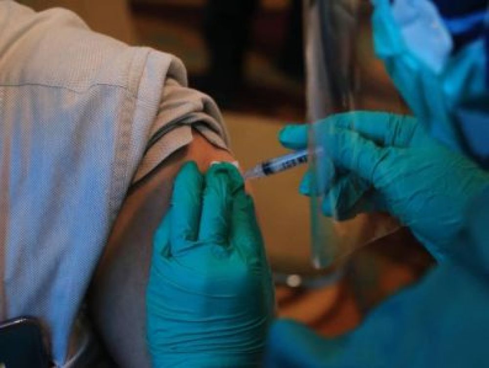 12 Puskesmas di Surabaya Gelar Vaksinasi Booster