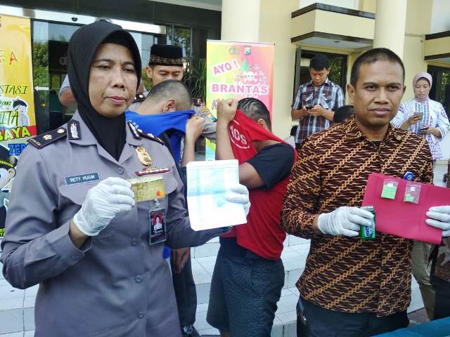 Candra Modali Rizki Jual 20 Butir Pil Ekstasi