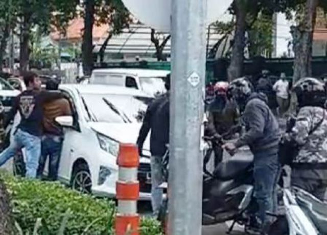 Pelaku Curanmor Disergap di Jalan Darmo Surabaya