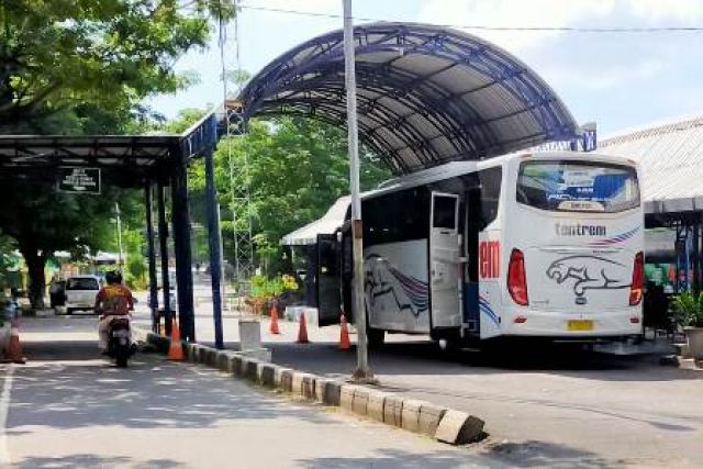 Efek Pandemi Terminal Pandaan Sepi