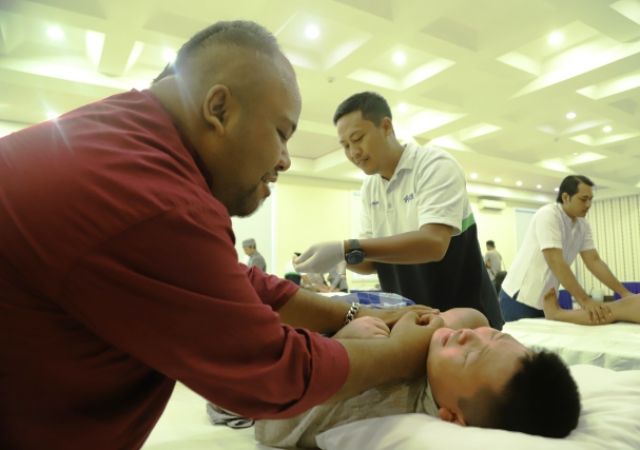 Pelindo Regional 3 Group Gelar Khitan Massal Gratis