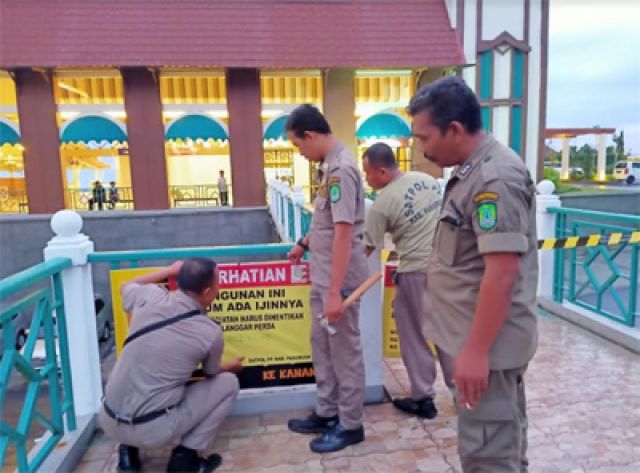 Satpol PP Segel Lahan Wisata Cimory 