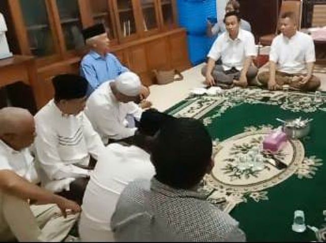 Pengurus Baru Masjid Al-Ichlas Terus Lakukan Perbaikan dan Pelayanan