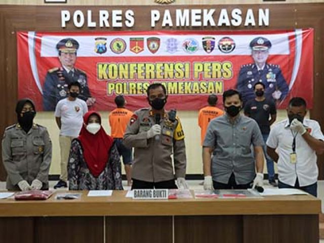 Polisi Tangkap Oknum Wartawan dan ASN