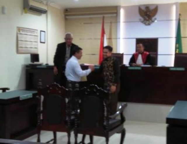 Sidang Praperadilan Kasus TKD Bulusari Gugur