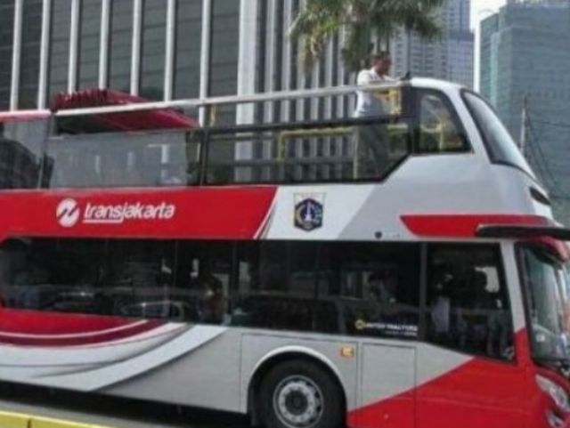 Operasional Bus Wisata Transjakarta Diperpanjang