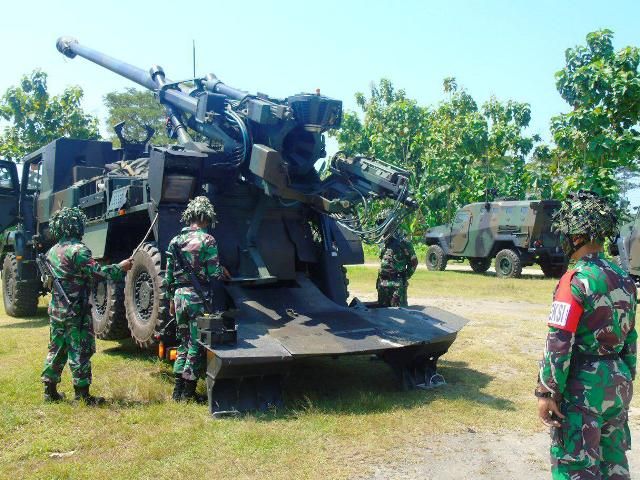 Meriam 155 Caesar Hancurkan Insurjen di Ngawi