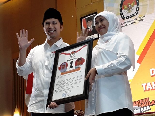 Khofifah dan Emil No 1, Saifullah dan Puti No 2