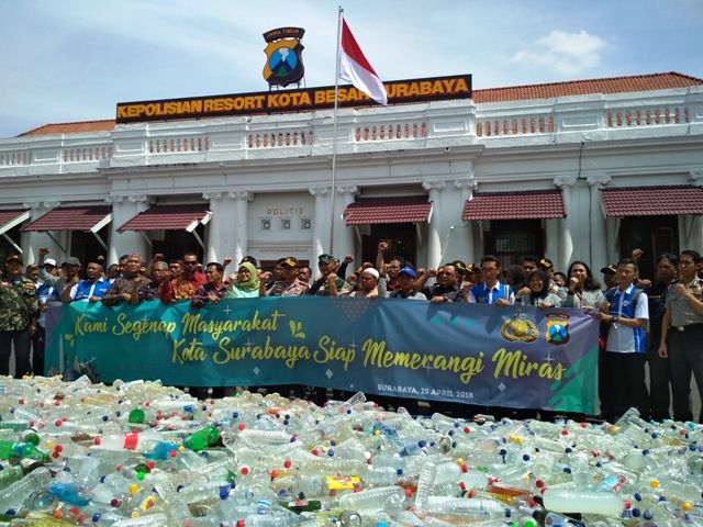 Surabaya Nyatakan Perang Melawan Miras Oplosan