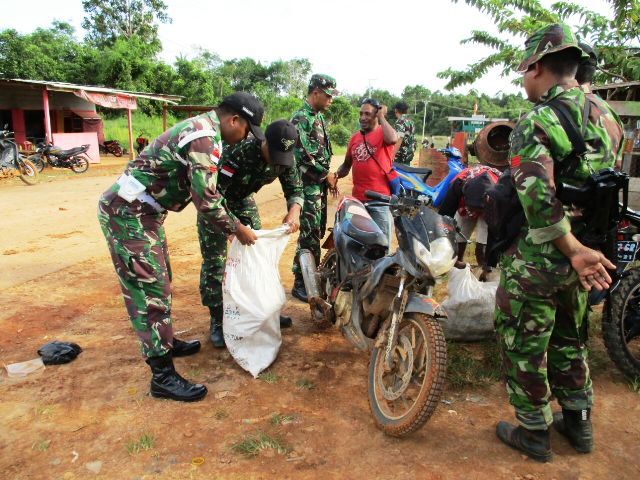 Satgas Raider Sweeping Perbatasan Indonesia-Papua Nugini