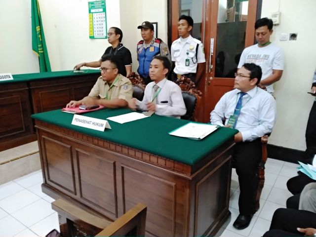 Penggugat Wali Kota Surabaya Minta Damai