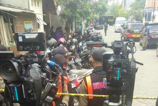 Bom Siap Ledak Ditemukan Polisi di Medokan Ayu