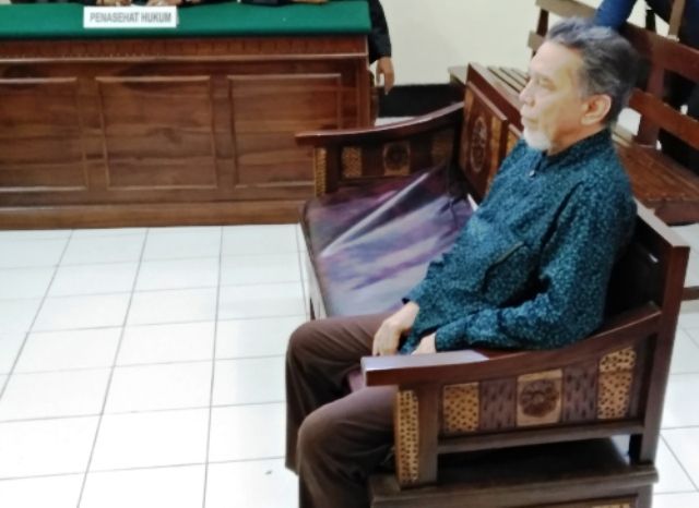 Hakim Kasus Haji Dituding ‘Masuk Angin’